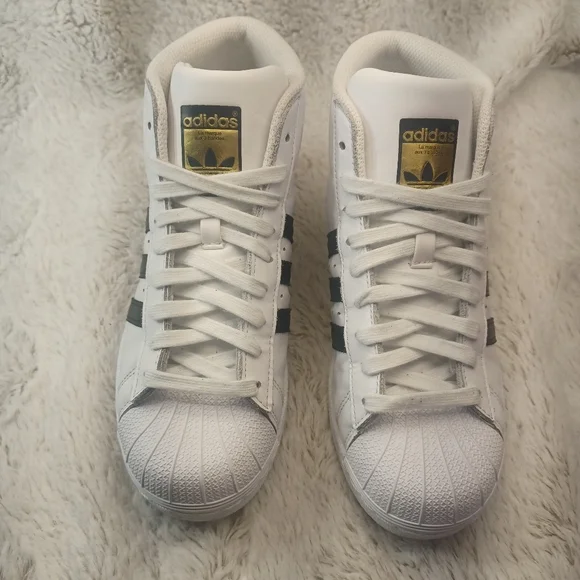 adidas | Shoes | Youth Pro Model J Basketball Sneakers Wht Core Blk S85962  Youth Size 45 Pre Own | Poshmark